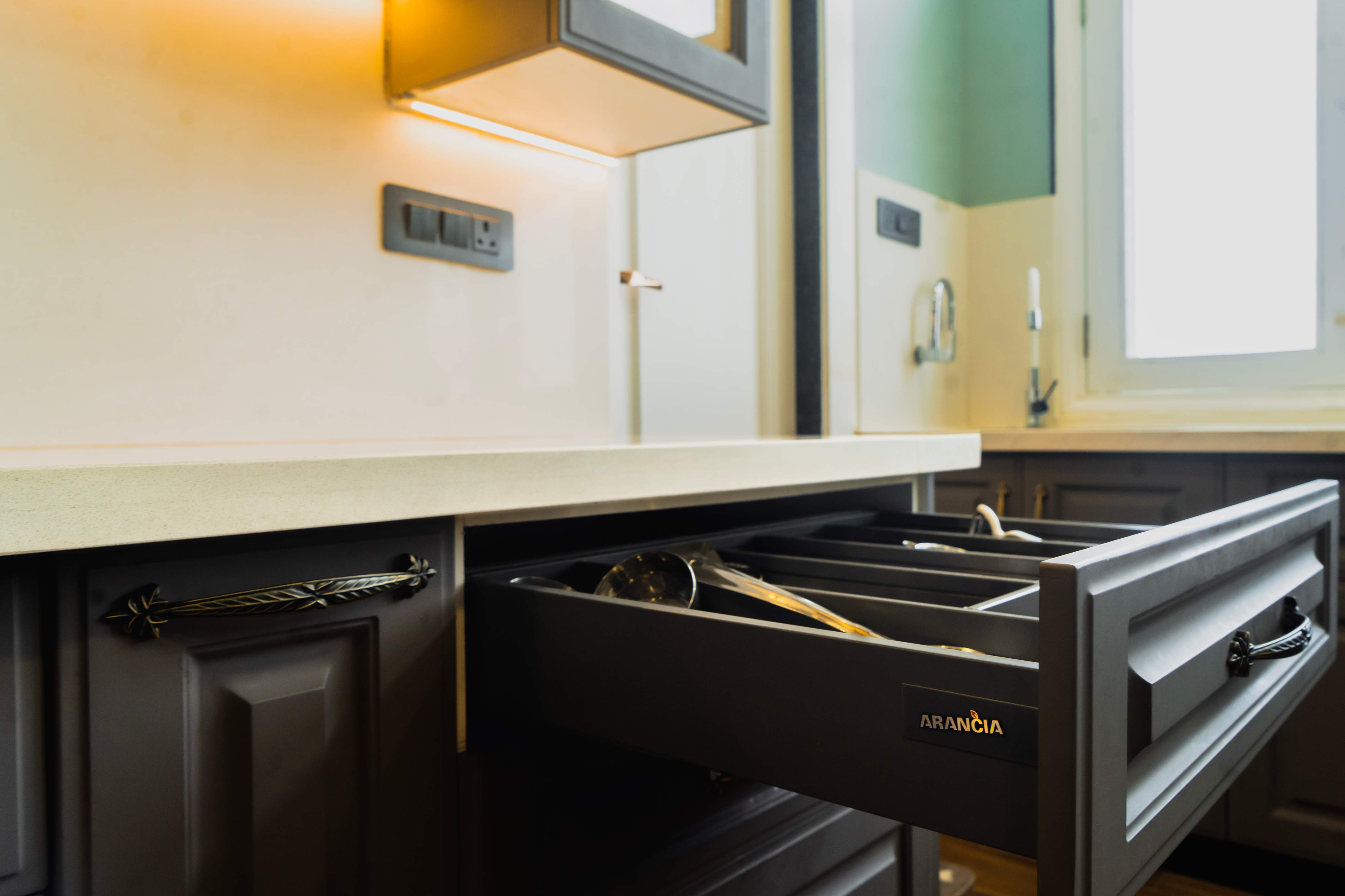 Bright modular kitchen