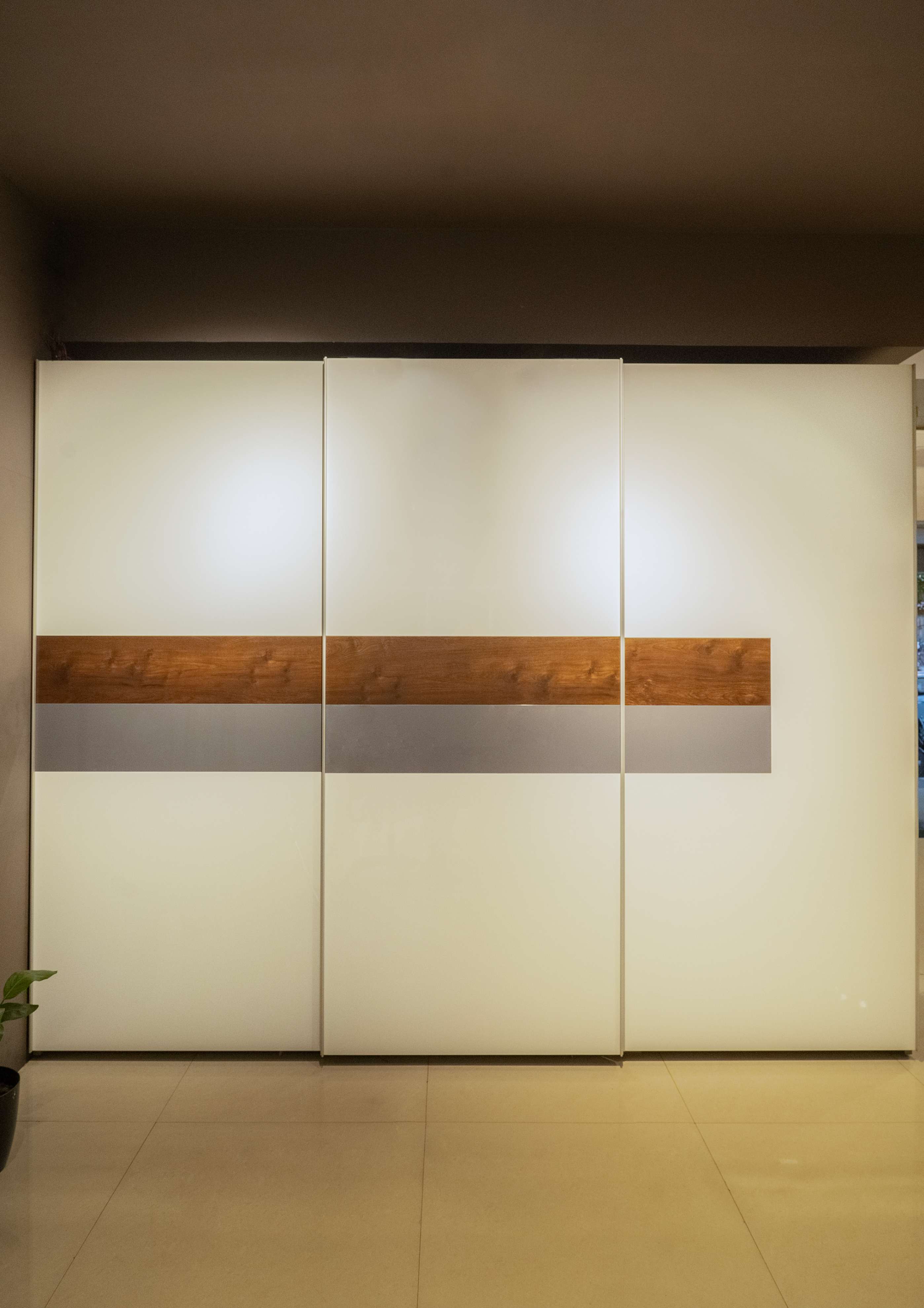 Modular wardrobe with open shelving