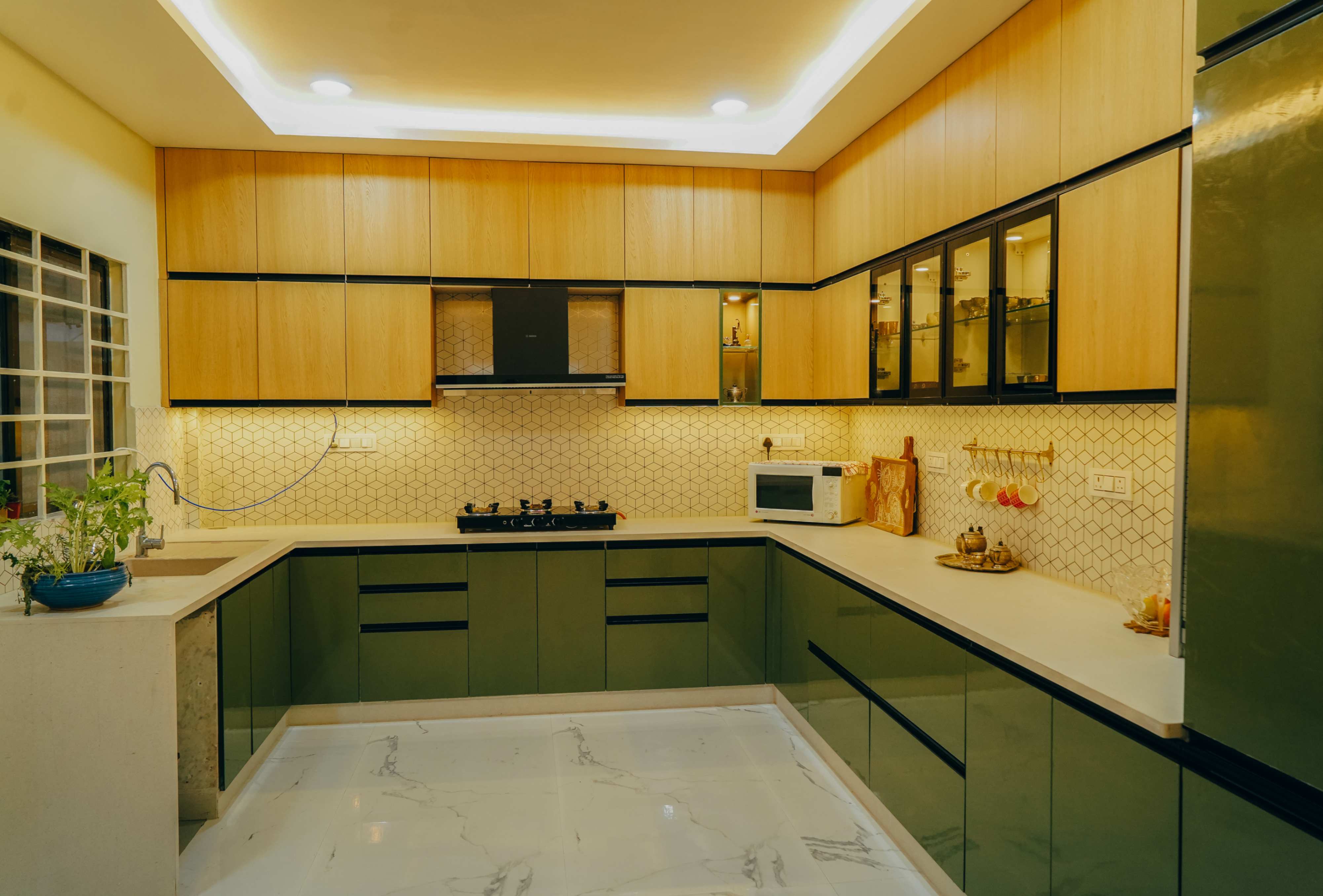 Contemporary kitchen layout