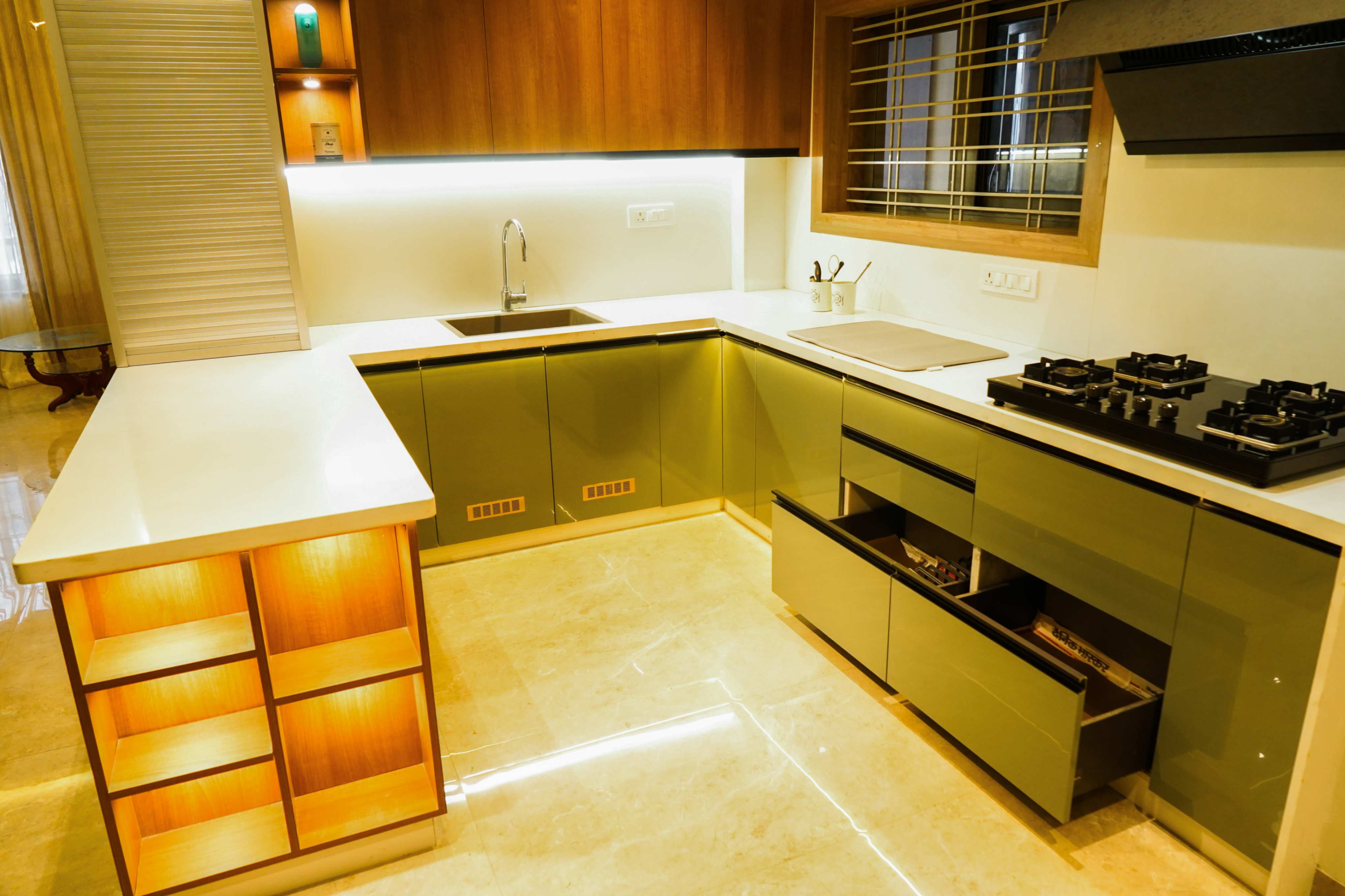 Contemporary kitchen layout