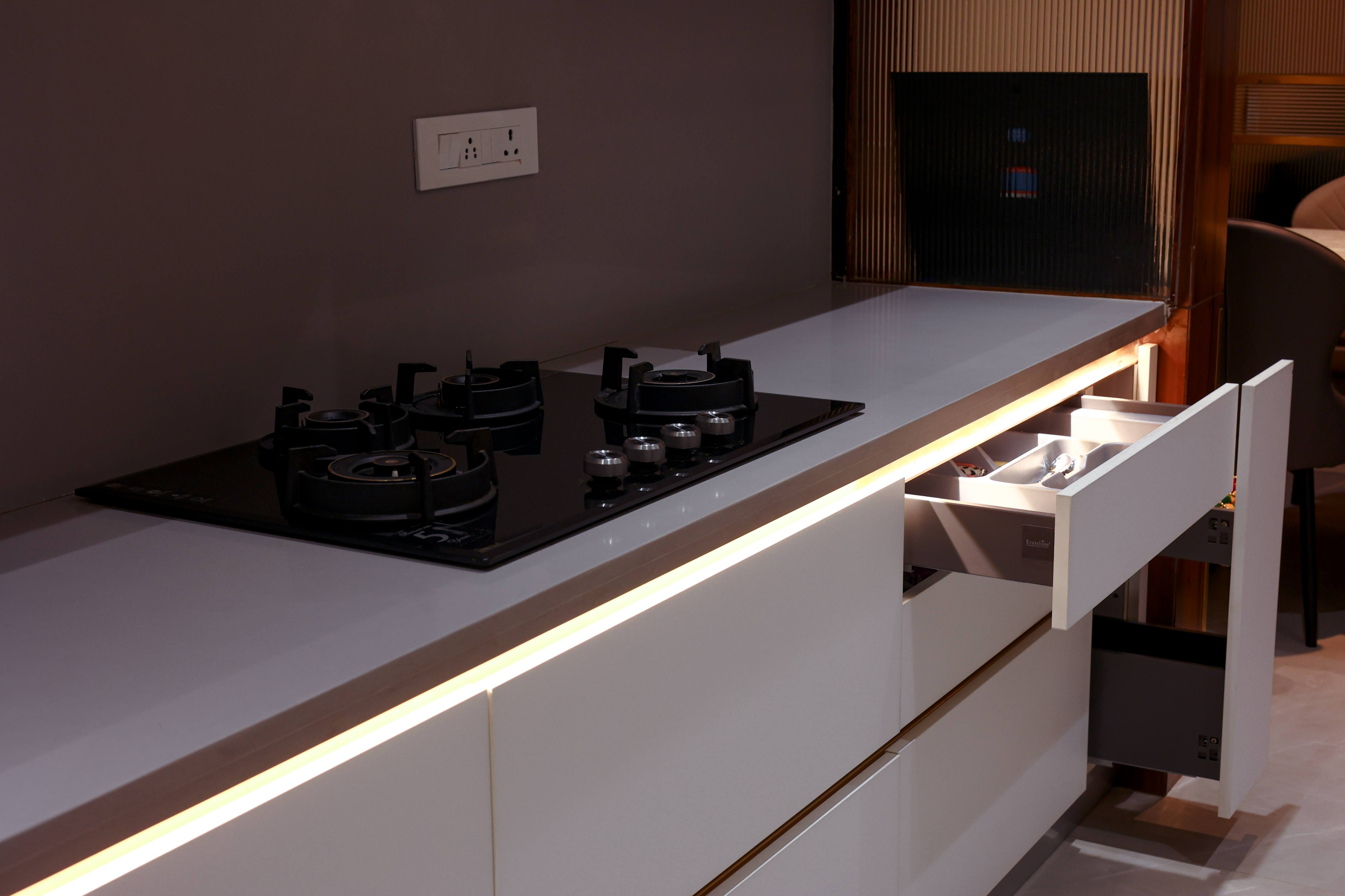 Contemporary kitchen with marble countertop